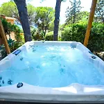 With Jacuzzi In Torre delle Stelle