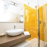فيلة With Jacuzzi In توري ديل ستيل